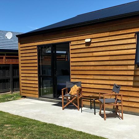 Central Retreat And Self Contained With Free Wifi Cromwell Exteriör bild