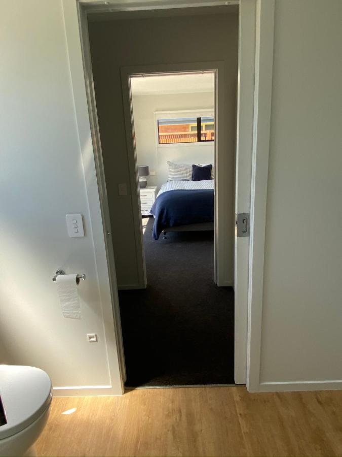 Central Retreat And Self Contained With Free Wifi Cromwell Exteriör bild